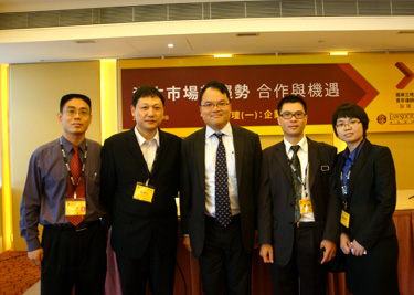 DSC08021-1.jpg