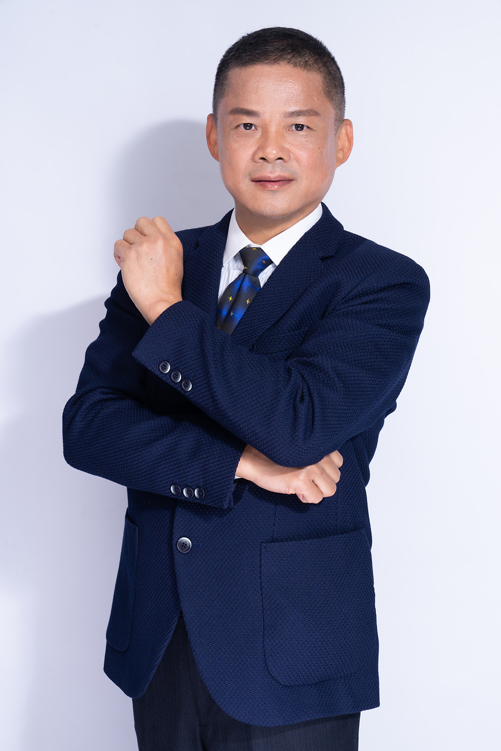 袁耿升.jpg